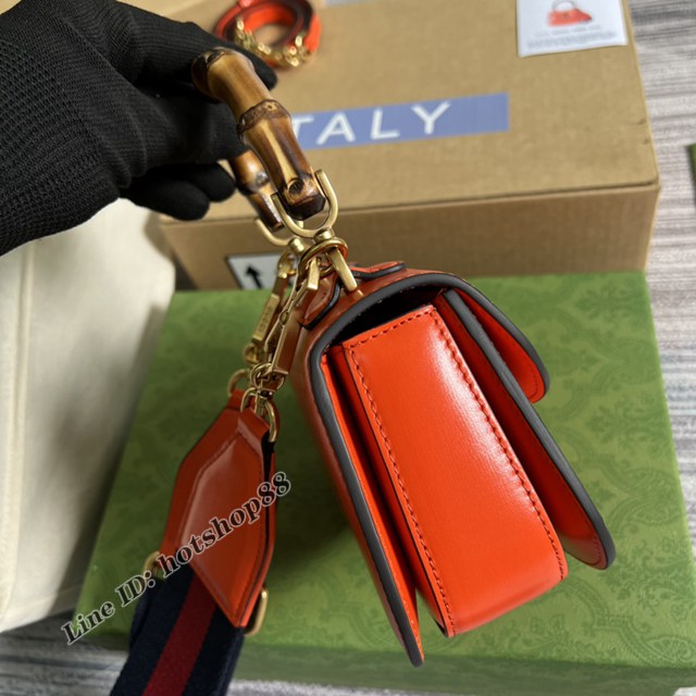 Gucci專櫃2022新款單肩斜挎女包 古馳原廠皮竹節迷你小號手提包686864 gqy4110